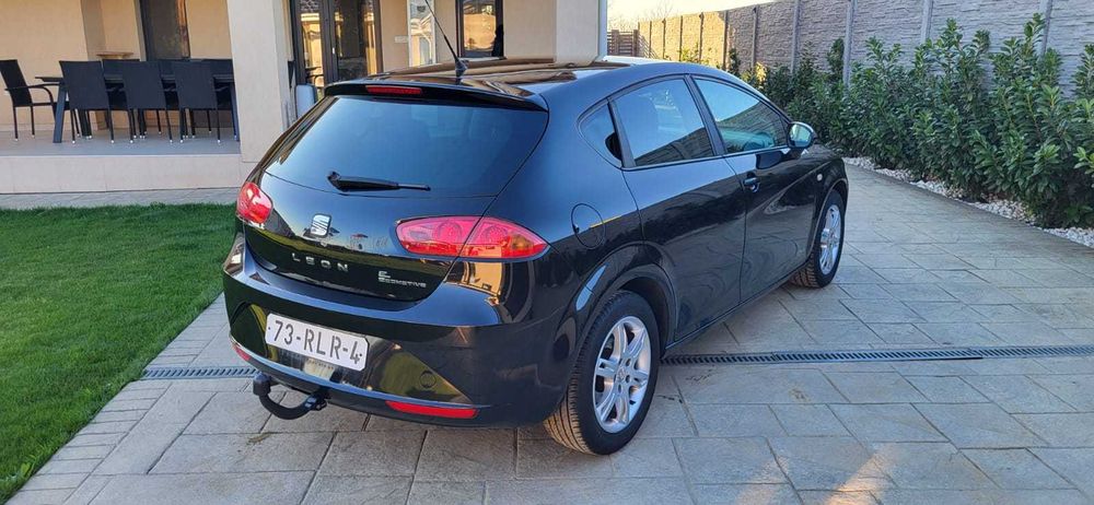 SEAT Leon 2012 — imagine 3