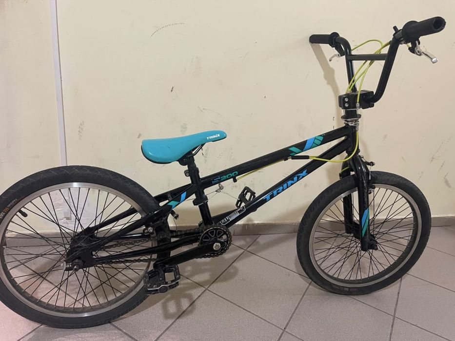 Продается велосипед BMX с тормозами