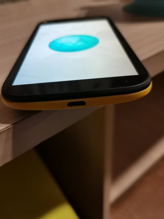 Телефон Motorola E 2nd Gen