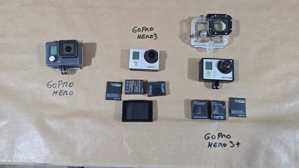 Pachet 3 camere GoPro Hero + accesorii