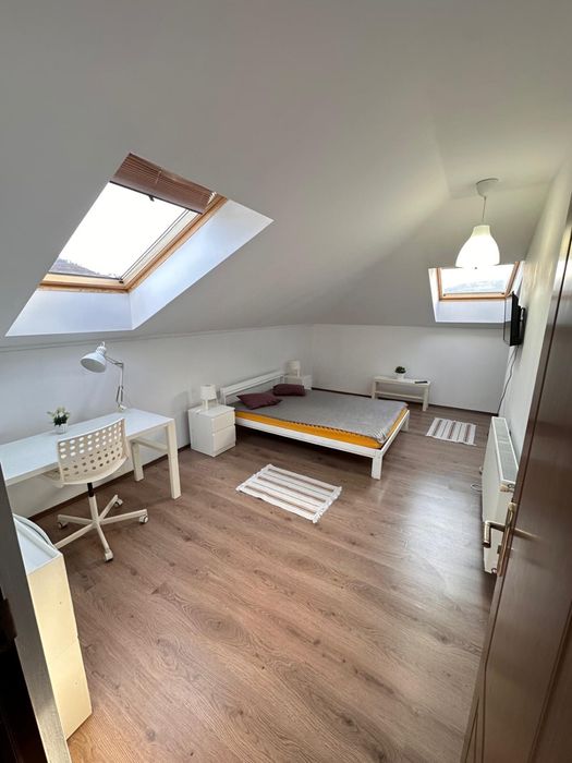 De vânzare apartament 56m2, 2 camere/parcare inclusă/Florești