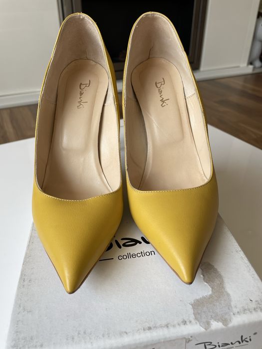 Обувки на ток