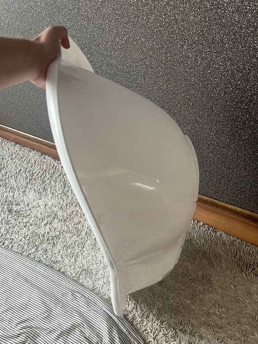 Продается детская кровать и ванночка