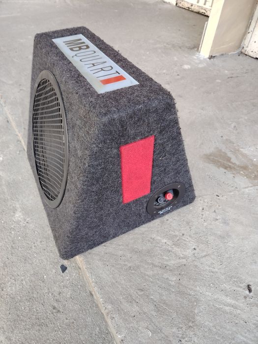 Бас каса MB Quart 12 "
