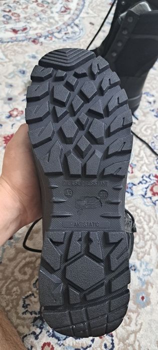 Продам новые черные