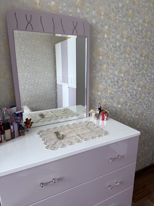 Продам спальный гарнитур (детский)