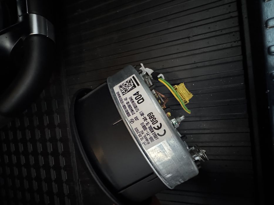 Оригинален волан с airbag mercedes Amg facelift w222 w463 w213 и други