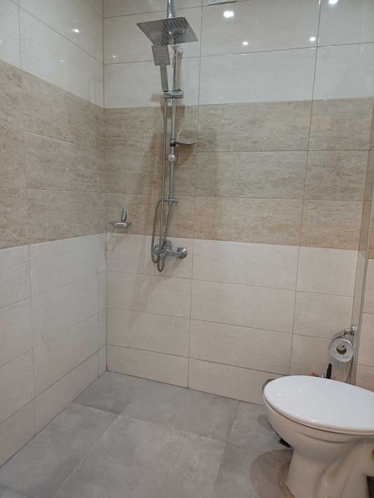 Дава се под наем Двустаен апартамент в Пловдив, Център - 75 кв.м за 400 € - Снимка #11