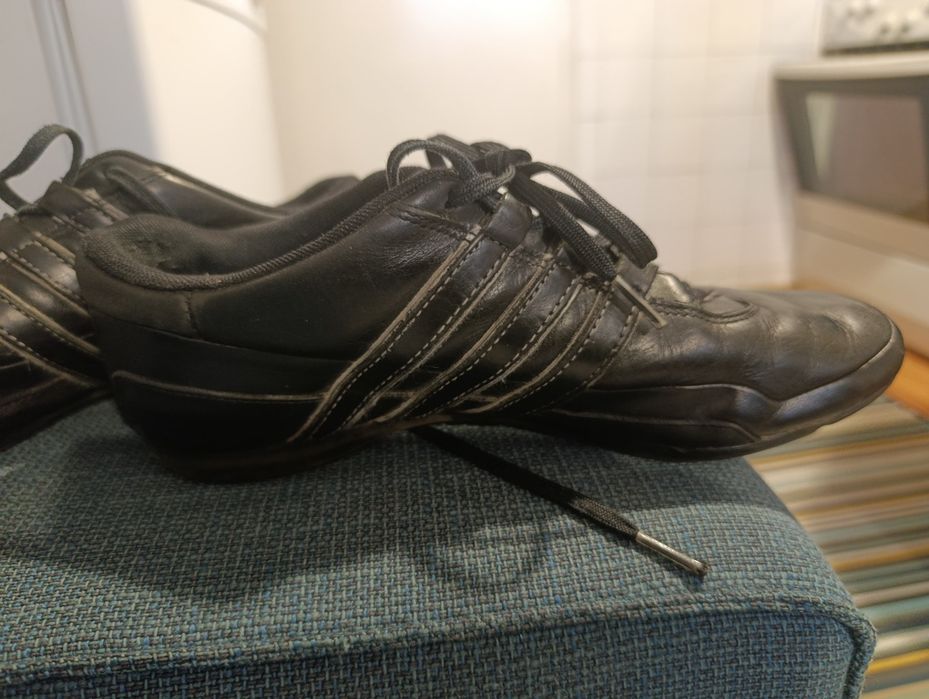 Мартонки естествена кожа Adidas