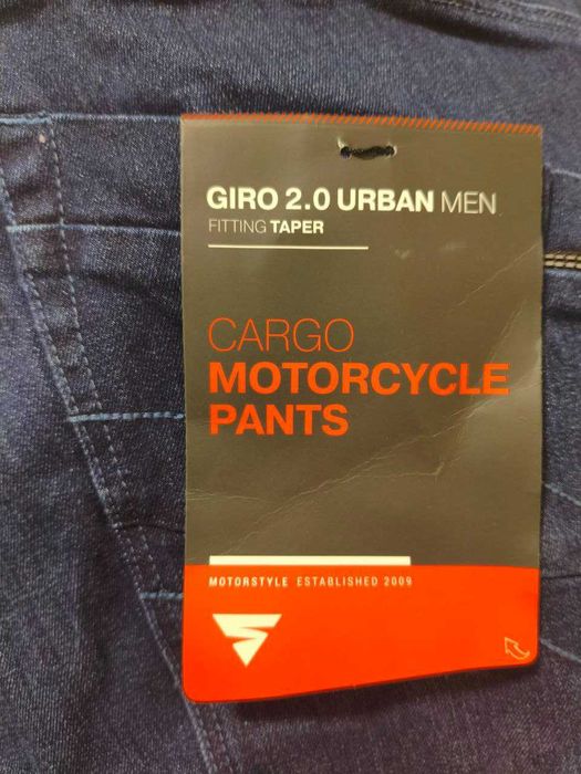 Вниманию байкеров, продаются фирменные новые мото джинсы. Размер 40
