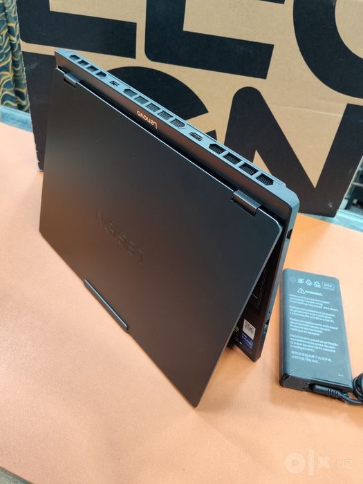 Lenovo Legion 5 15IRX10 (Eclipse Black)