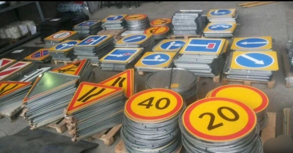 Xar Qanday Turdagi Znak lar bor. 60×60 70×70 90×90 120×120