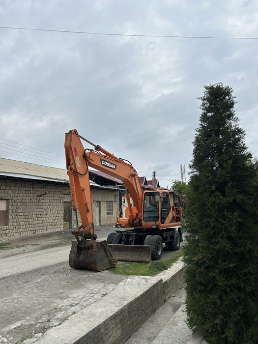 Doosan solar sotiladi srochno