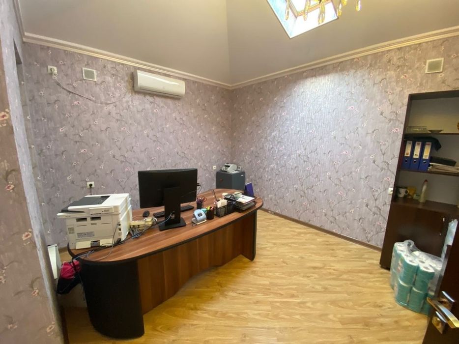 Аренда дома под офис 500м² / Ракат Махалля, Пед. Институт