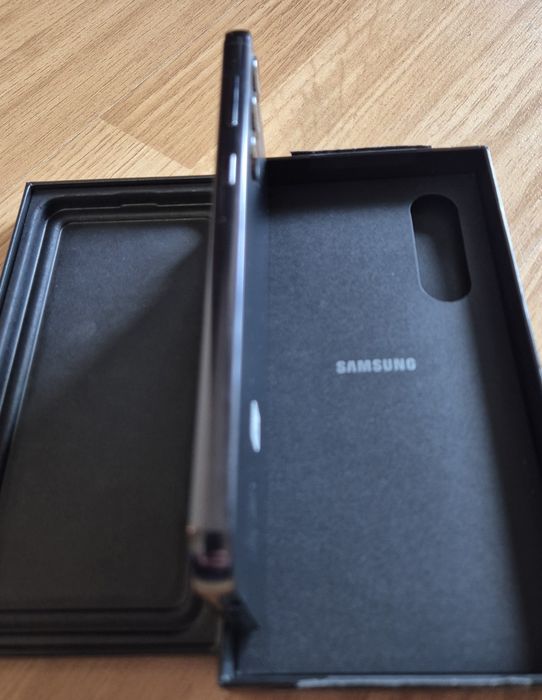 Samsung Galaxy S23+ Plus 512Gb