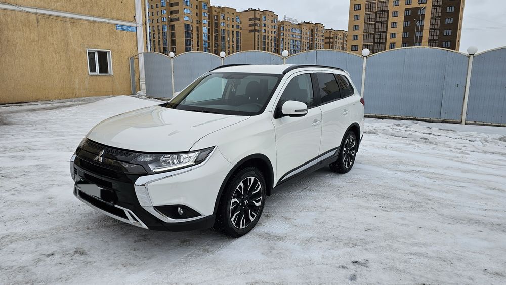 Mitsubishi Outlander 2021 г.в.