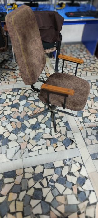 Продаются кресла