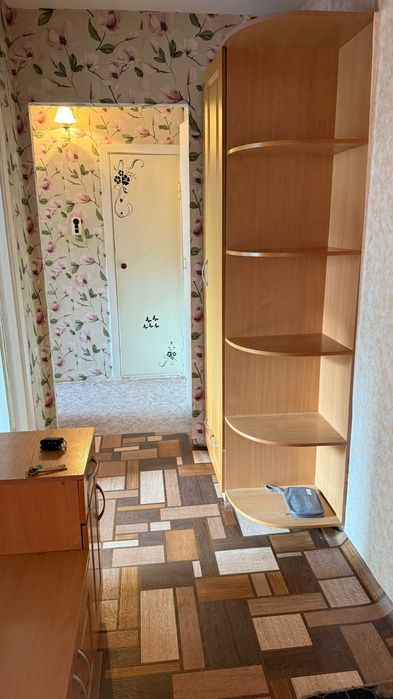 Продам 2 ком квартиру в 19 мкр