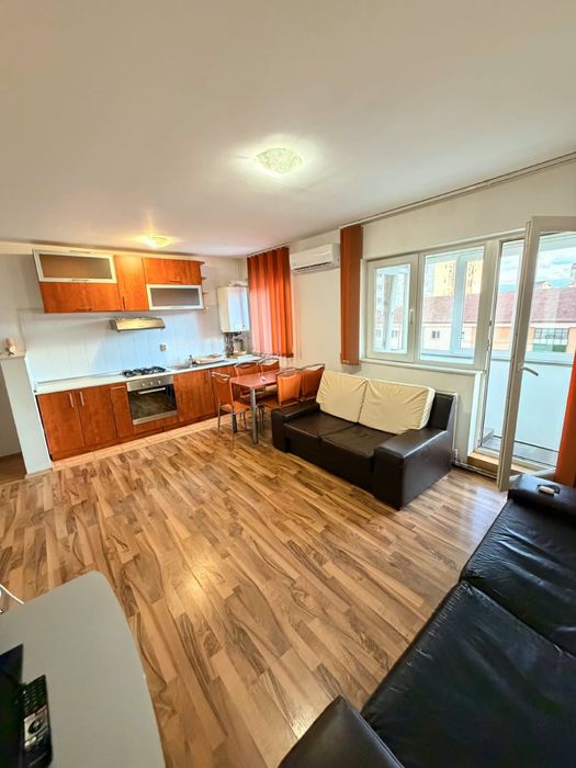 Apartament 3 camere Vasile Aron