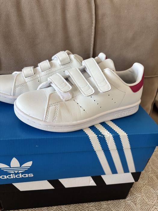 Кеды от Adidas мальчику и девочке