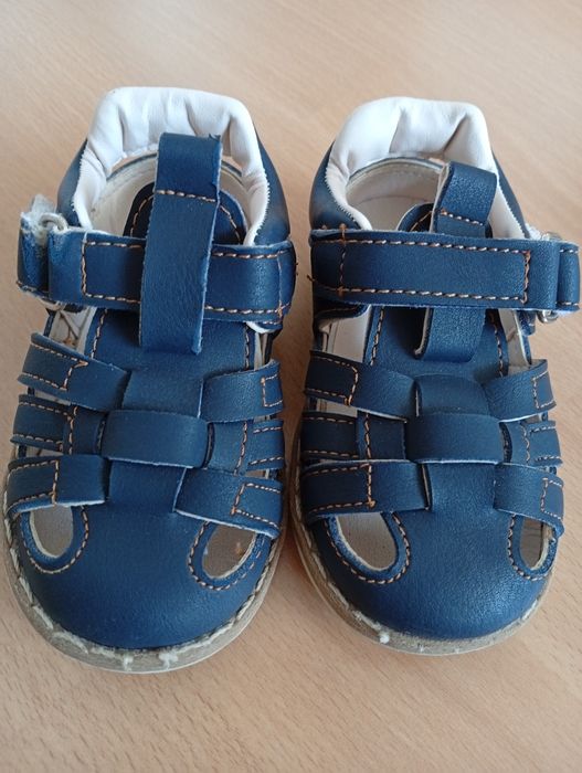 Детски обувки 20 и 21 номер