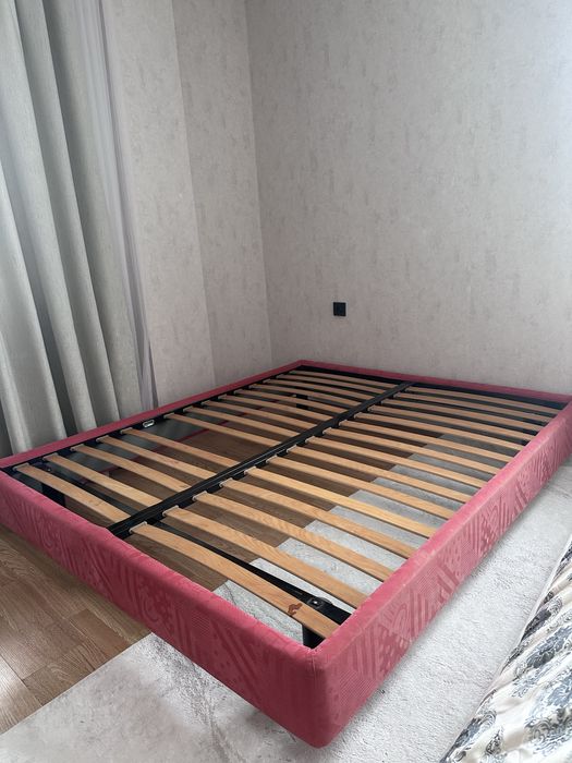 Продается кровать и матрас