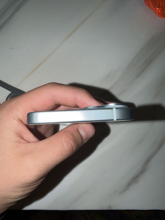 Iphone 15 128GB BLUE