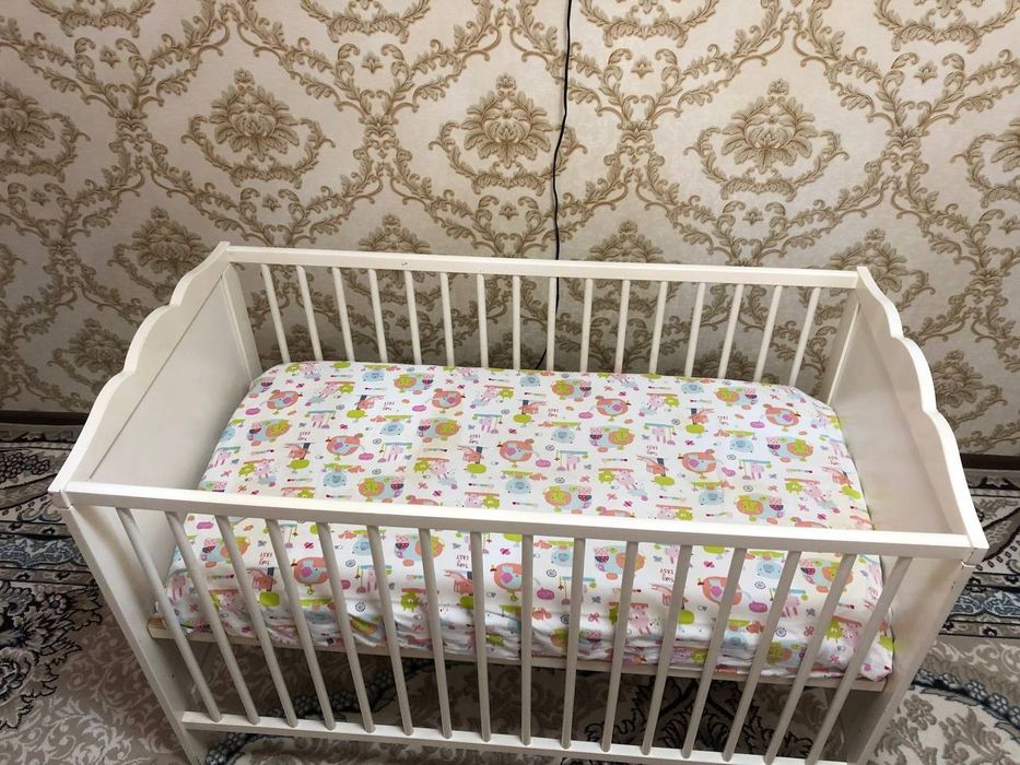 Продается кроватка