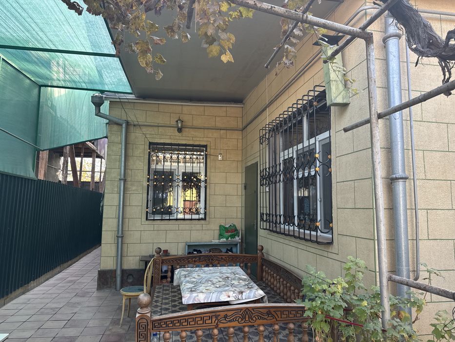 Азербайджанский центр, ТШИТ, улица Кызыл Арват участок 2,4 Сотки