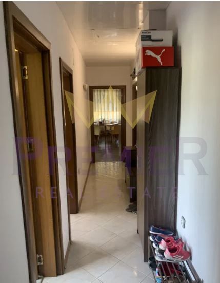 Етаж от къща в Варна-Галата площ 165 цена 190000