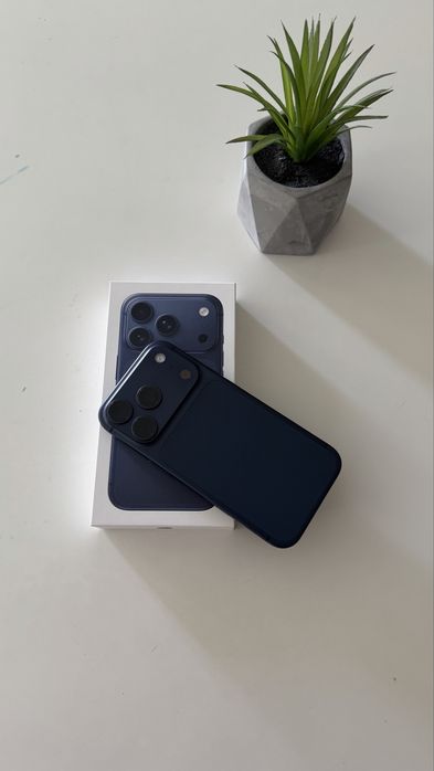 Iphone 17 Pro 256gb deep blue