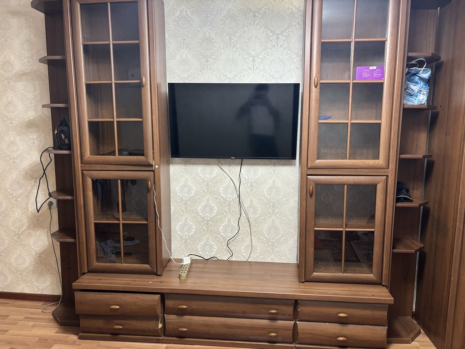 Хорошый шкаф большой