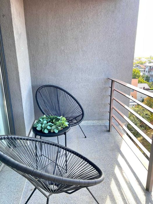 Inchiriez apartament 2 camere zona Carrefour Colloseum Sector 1
