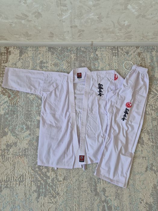 Форма для спорта Каратэ