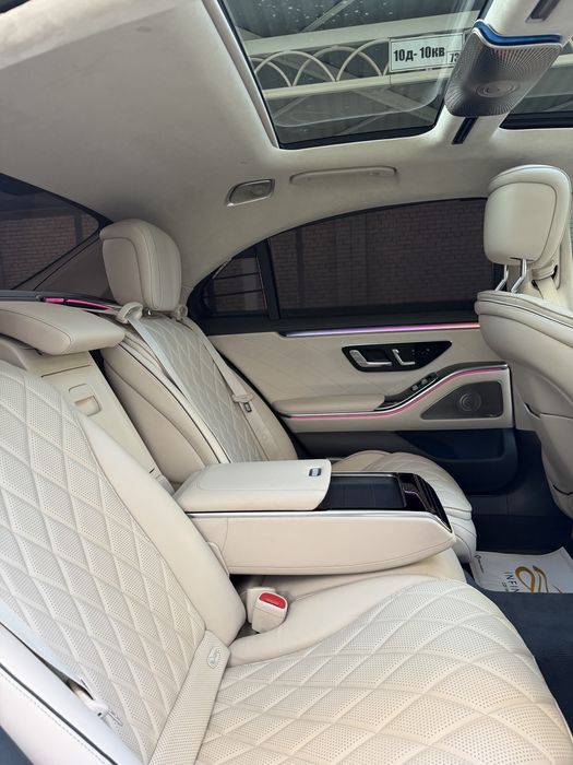 Mercedes-Benz w223 s580 4matic