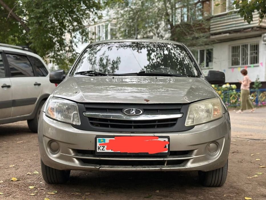 Продам Лада Гранта в хорошем состоянии