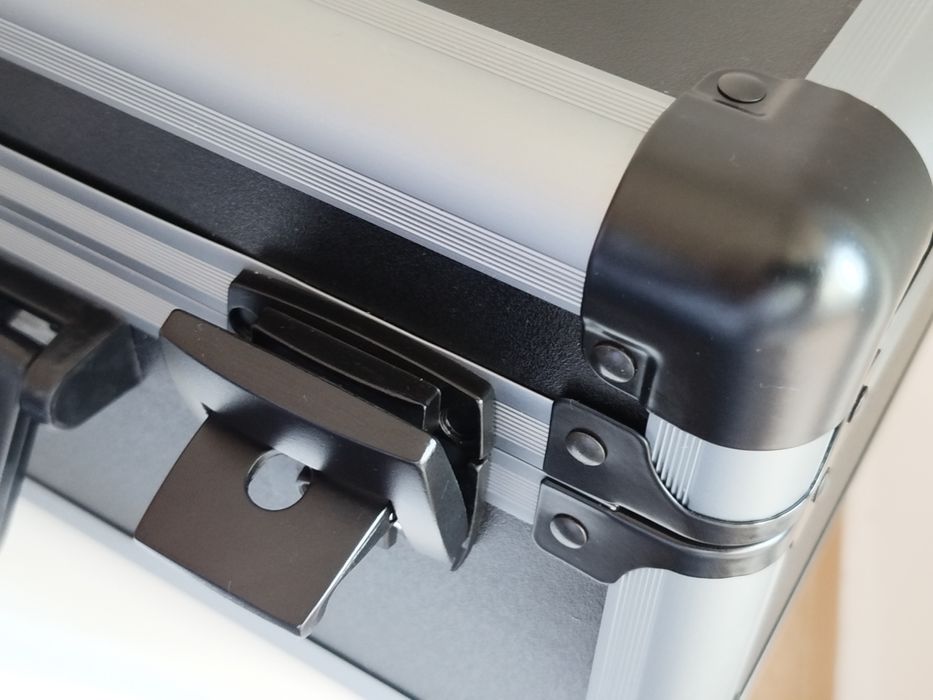 Алуминиев Куфар 380/260/160