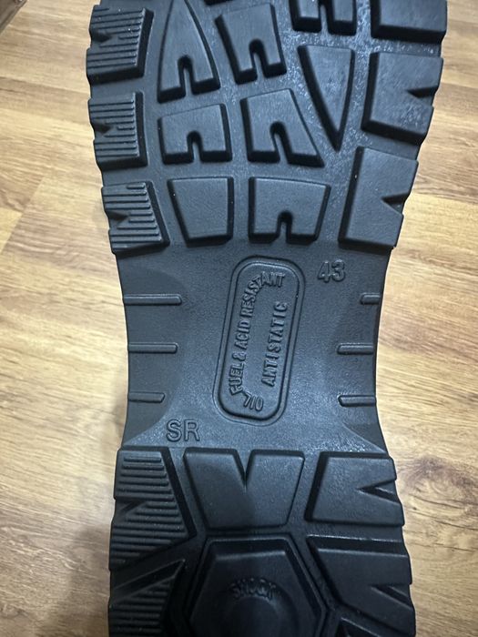 Нови кубинки 43 номер