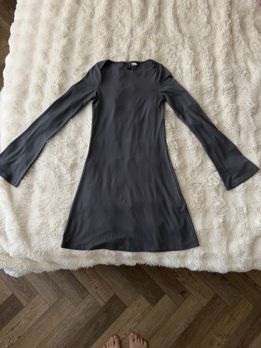Платье серое H&M