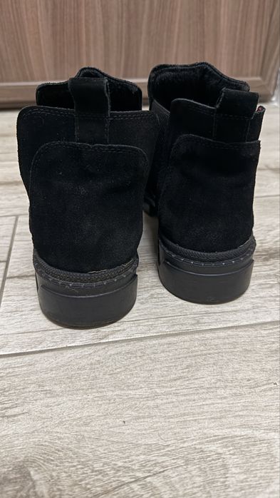 Ghete barbati piele intoarsa