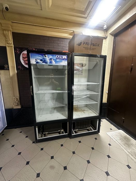 витрина холодильник