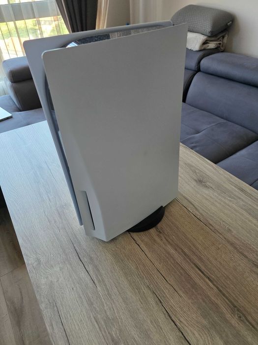 Playstation 5 825GB + 46 игри