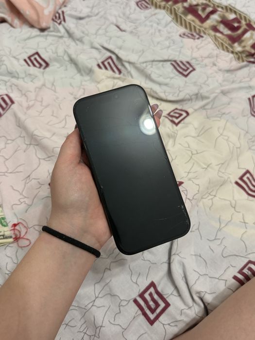 Продам iphone 16 pro 256gb