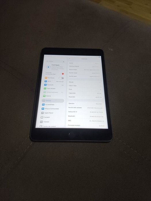 iPad Mini 5th generation 64GB celular