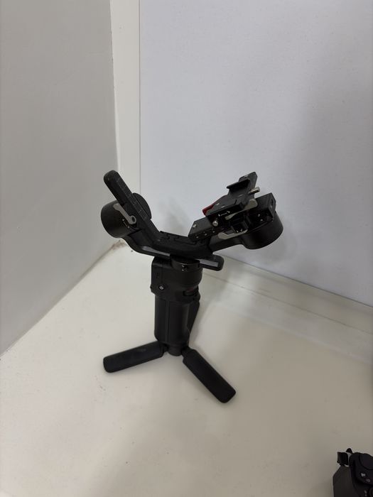 Sony zv-e10, DJI Ronin rs3 mini, DJI mic mini комплект видеоблогинга
