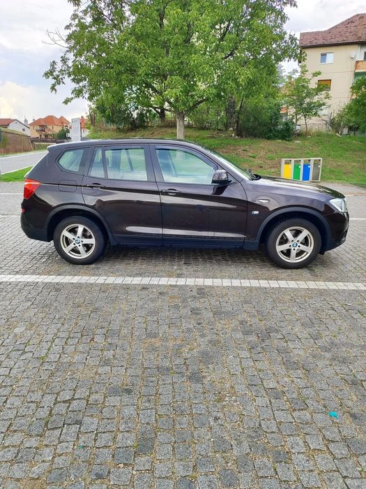 BMW X3 Autoturism in stare buna de functionare, pretul este negociabil !