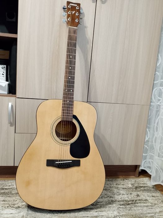 Акустическая гитара Yamaha f310