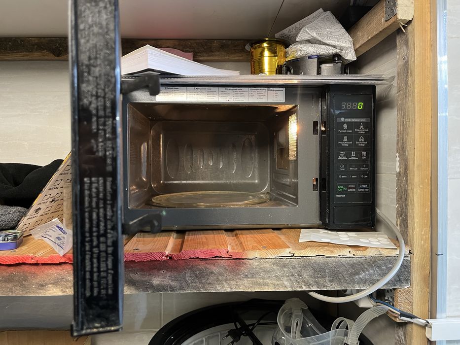 Микроволновка LG