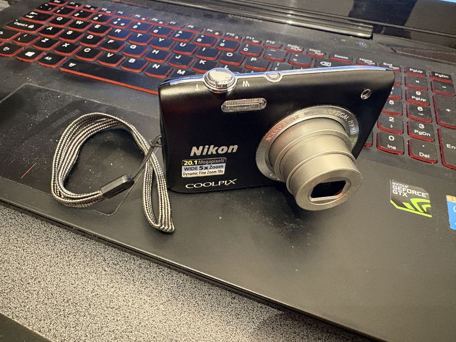 Nikon Coopix S2900