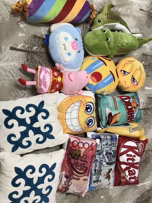 Продам Игрушки прдушки новые.